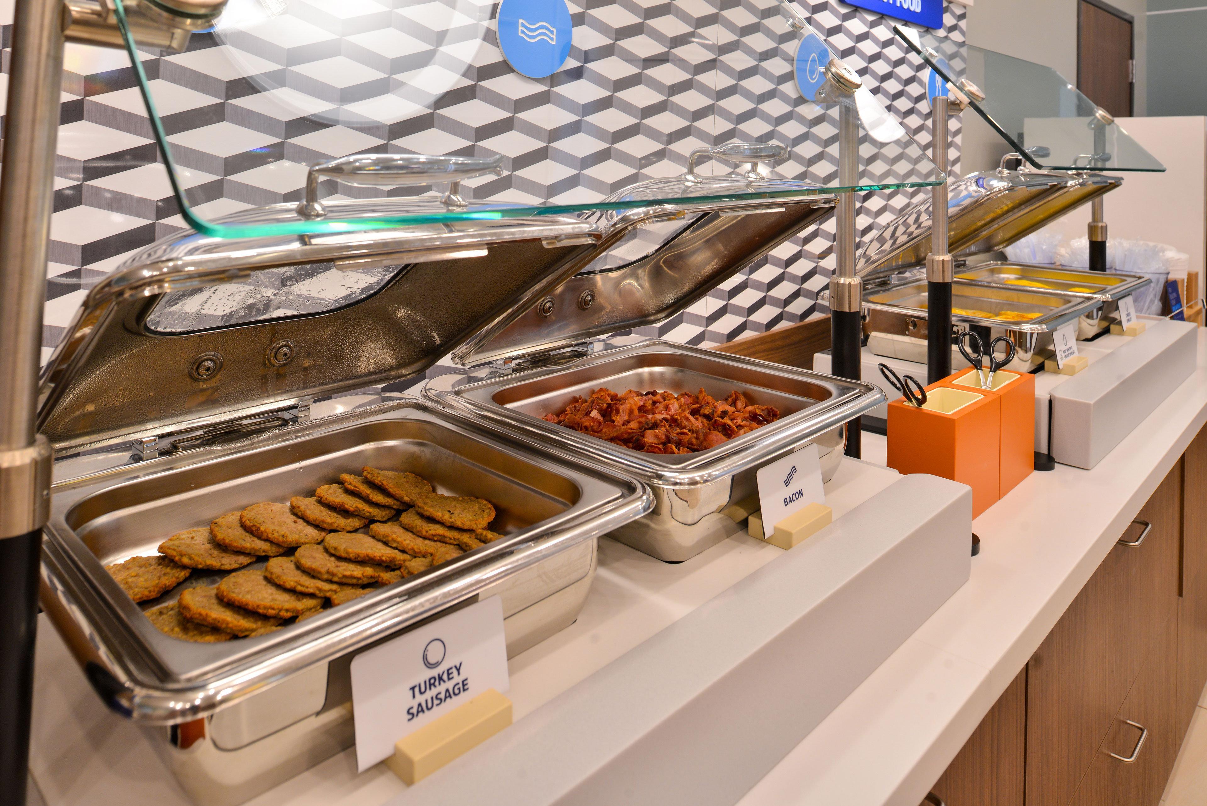 Holiday Inn Express Hotel & Suites Ames By Ihg Bagian luar foto