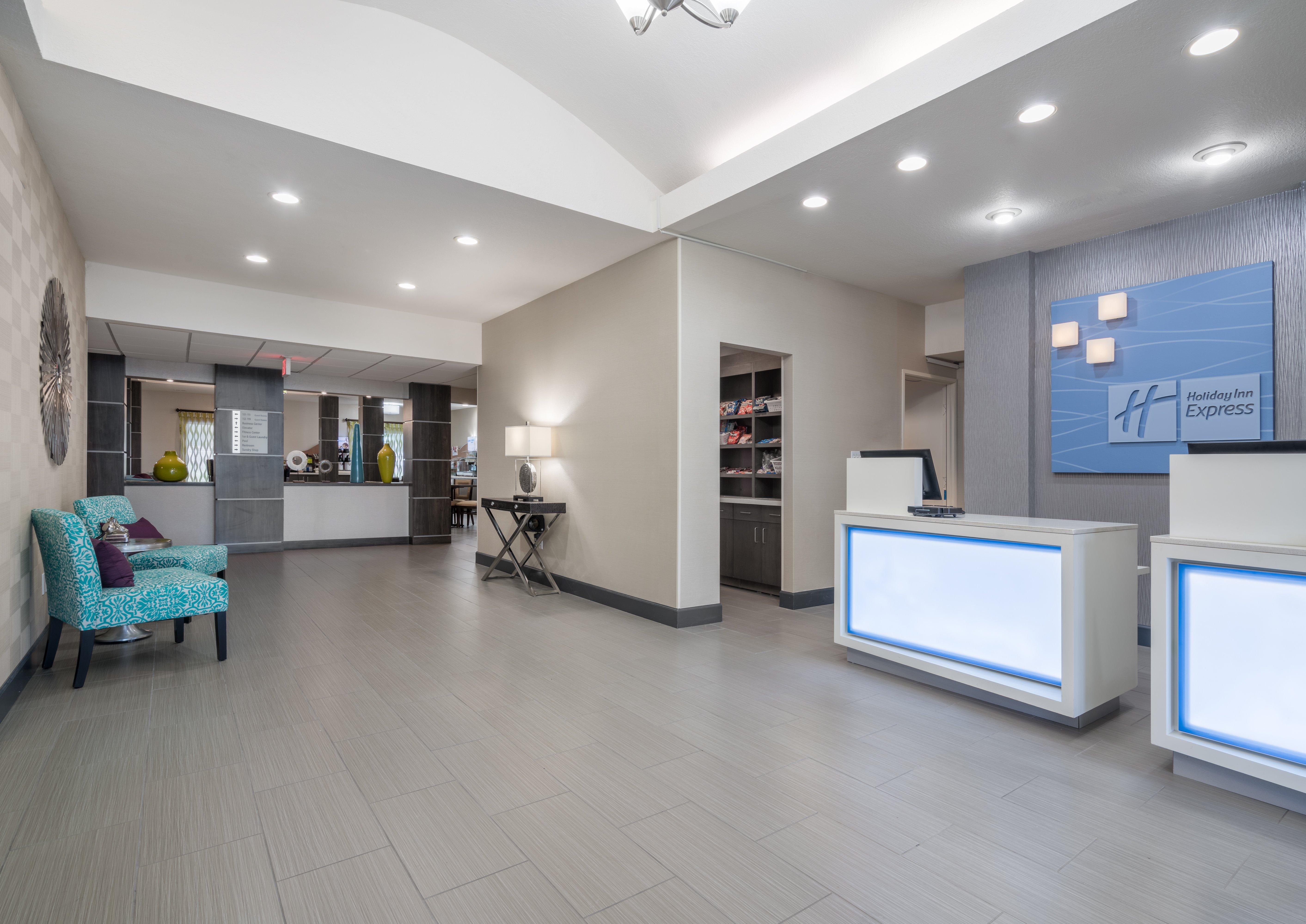 Holiday Inn Express Hotel & Suites Ames By Ihg Bagian luar foto